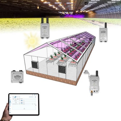 Smart Controller System of Plant Grow Light for Hydroponic Greenhouse 